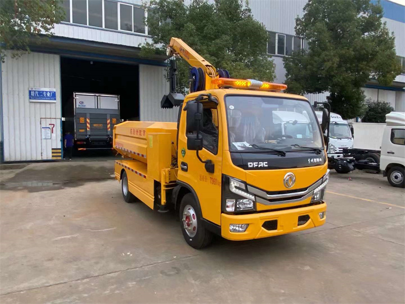 抓斗式清淤車全方位展示圖，城市工況企業(yè)清理窨井沉淀物的理想設(shè)備