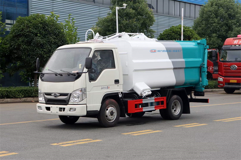 福田侧装挂桶压缩垃圾车