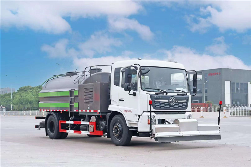 程力東風(fēng)天錦路面高壓清洗車(chē)